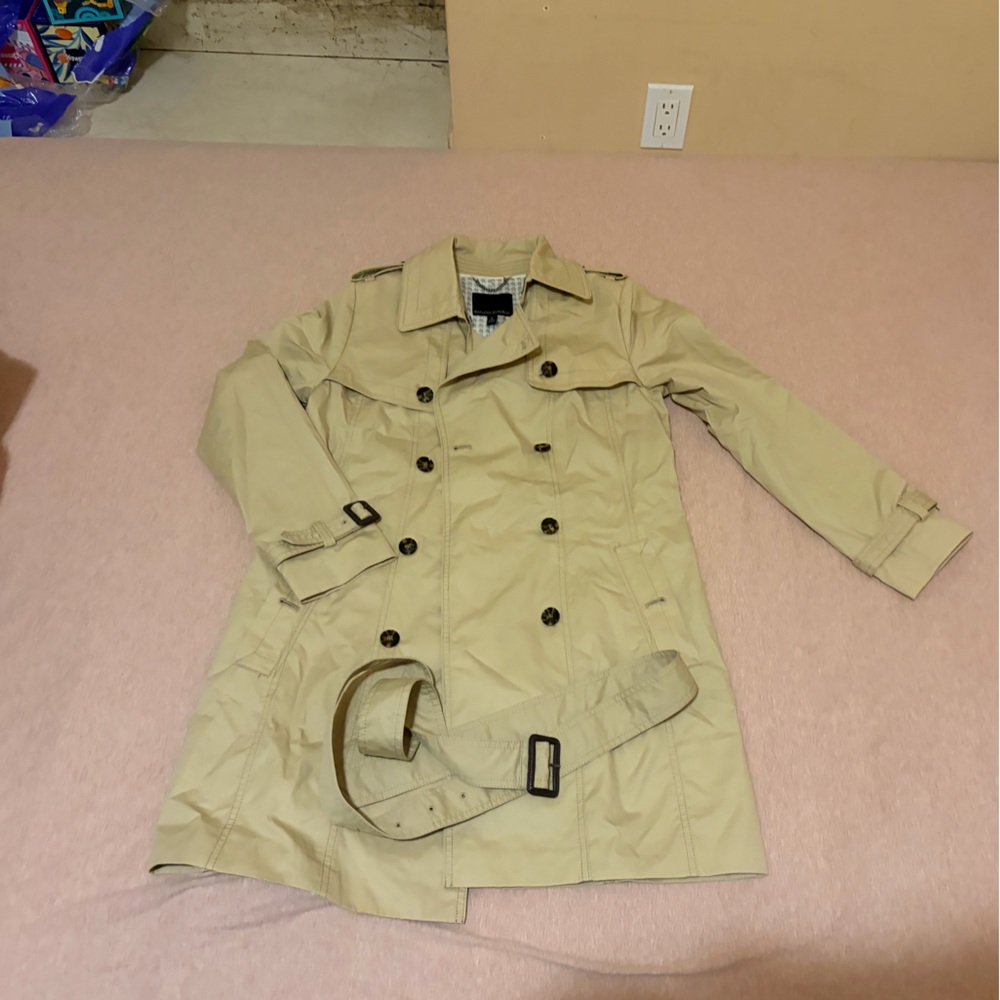 Banana Republic Beige Women's Trench Coat